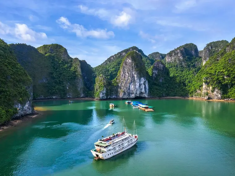 Hanoi and Ha Long Bay, longer